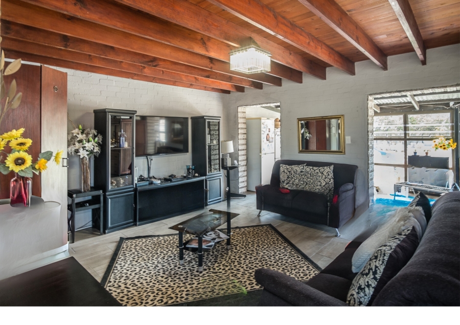 3 Bedroom Property for Sale in Capri Western Cape